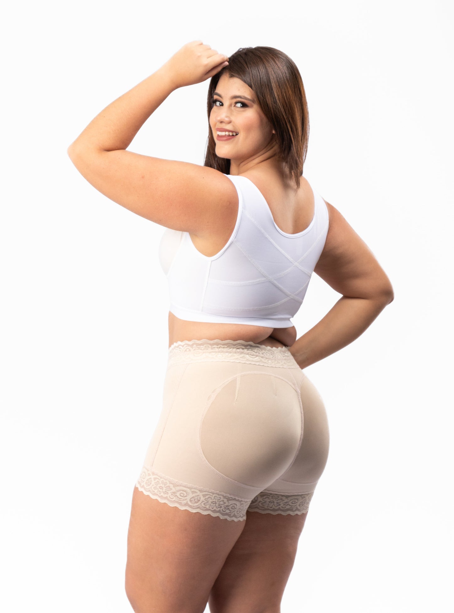 Plussize | Panty Short Cachetero con encaje