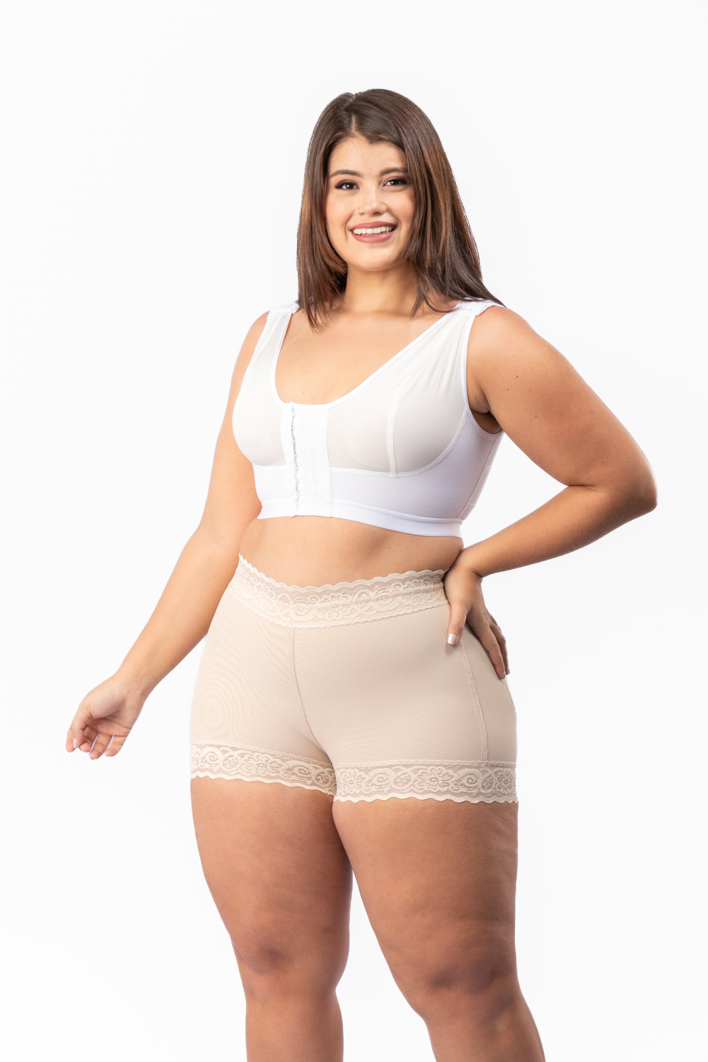 Plussize | Panty Short Cachetero con encaje